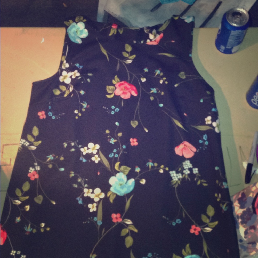 WORTHINGTON L FLORAL DRESS NWOT